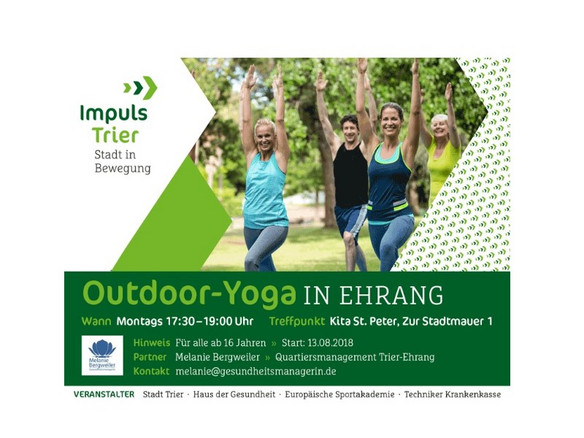 Flyer mit 4 Personen beim Yoga im Park